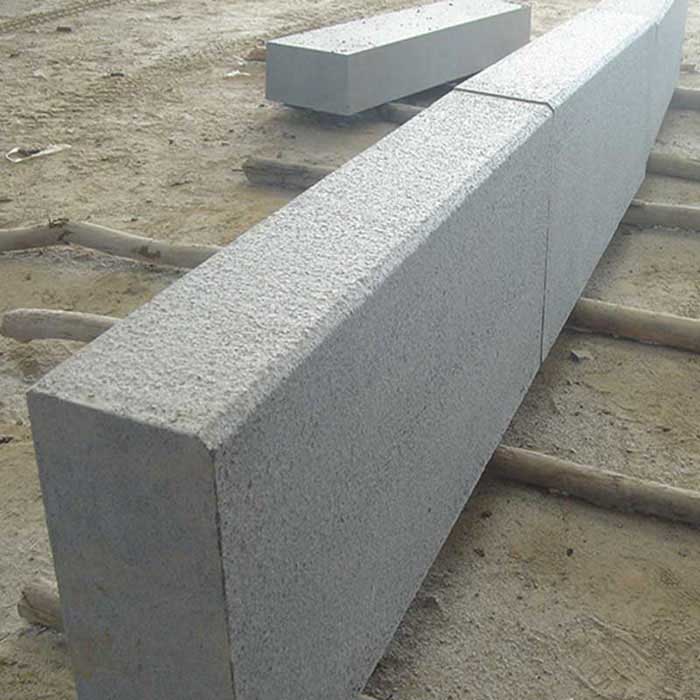 G654 Grey Granite Kerb Stone
